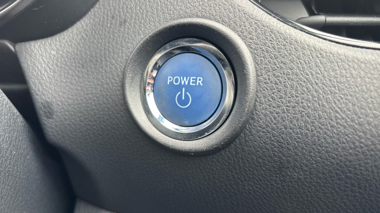 Toyota C-HR 2.0 Hybrid Dynamic 5dr CVT Hybrid Hatchback